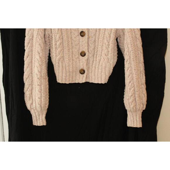 Doen Cardiff Cable Knit Button Front Sweater  size M - Picture 6 of 9